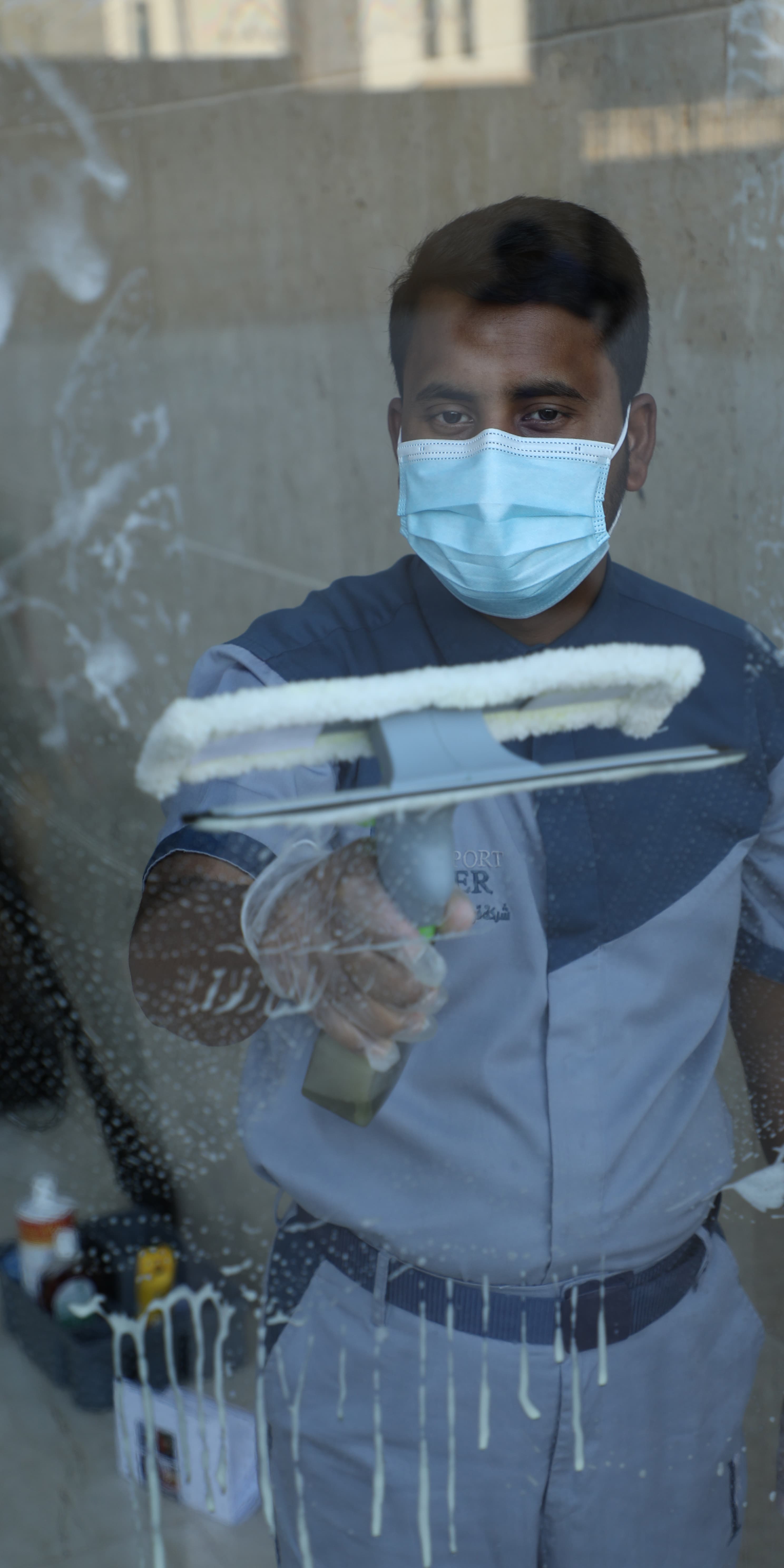 Mop-action deep clean